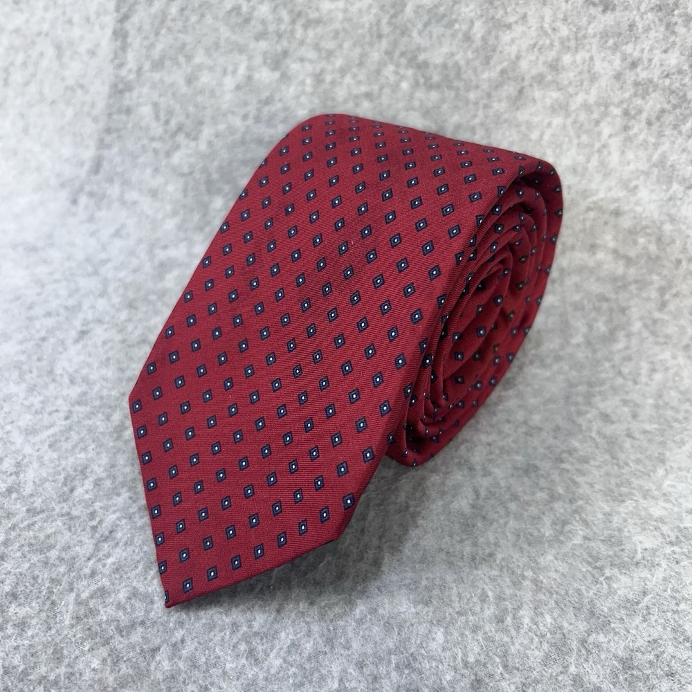 Reis of New Haven Red Silk Necktie Red Blue Geometric Print Handmade 3.25x57